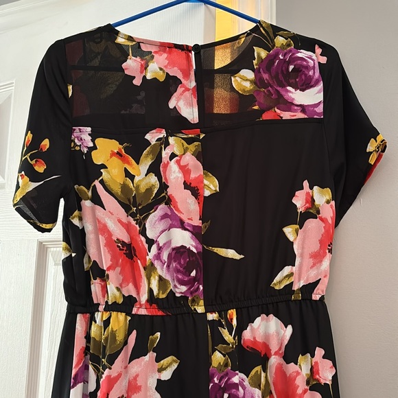 Floral Maxi Dress - Picture 5 of 5